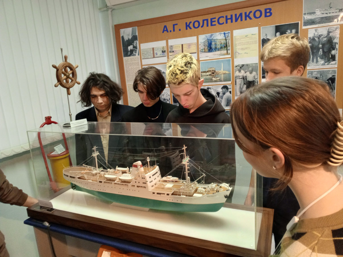 Музей МГИ посетили участники проекта «Движение первых»