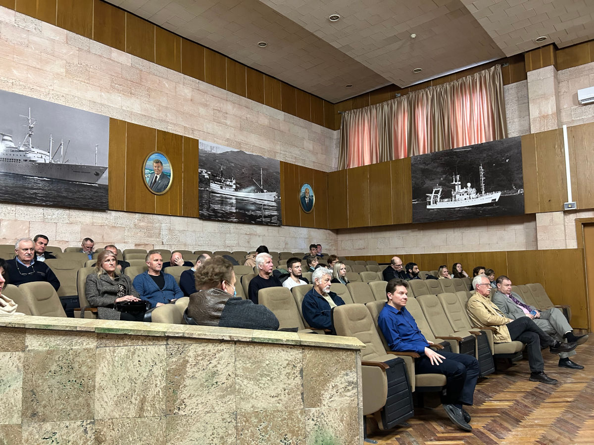 Патриотическое собрание в МГИ