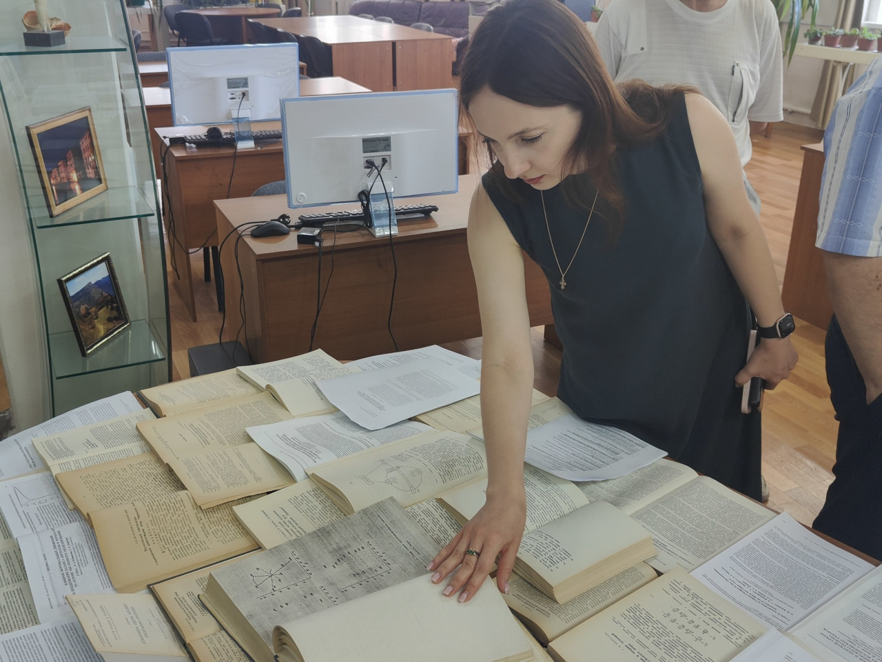 Выставка научных трудов к 80-летию Геннадия Константиновича Коротаева